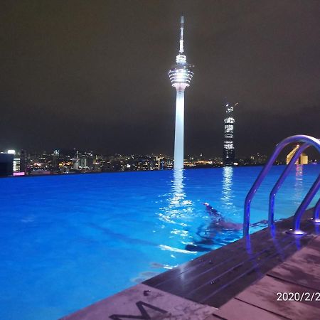 Home Style At Platinum Suites Klcc Twin Towers Kuala Lumpur Exterior photo